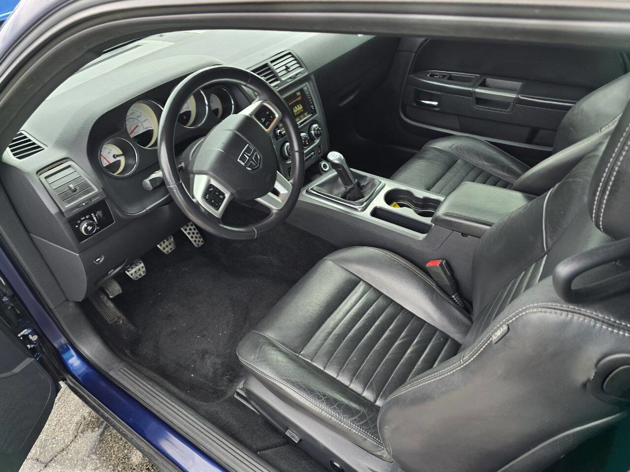 Used 2013 Dodge Challenger R/T image 16