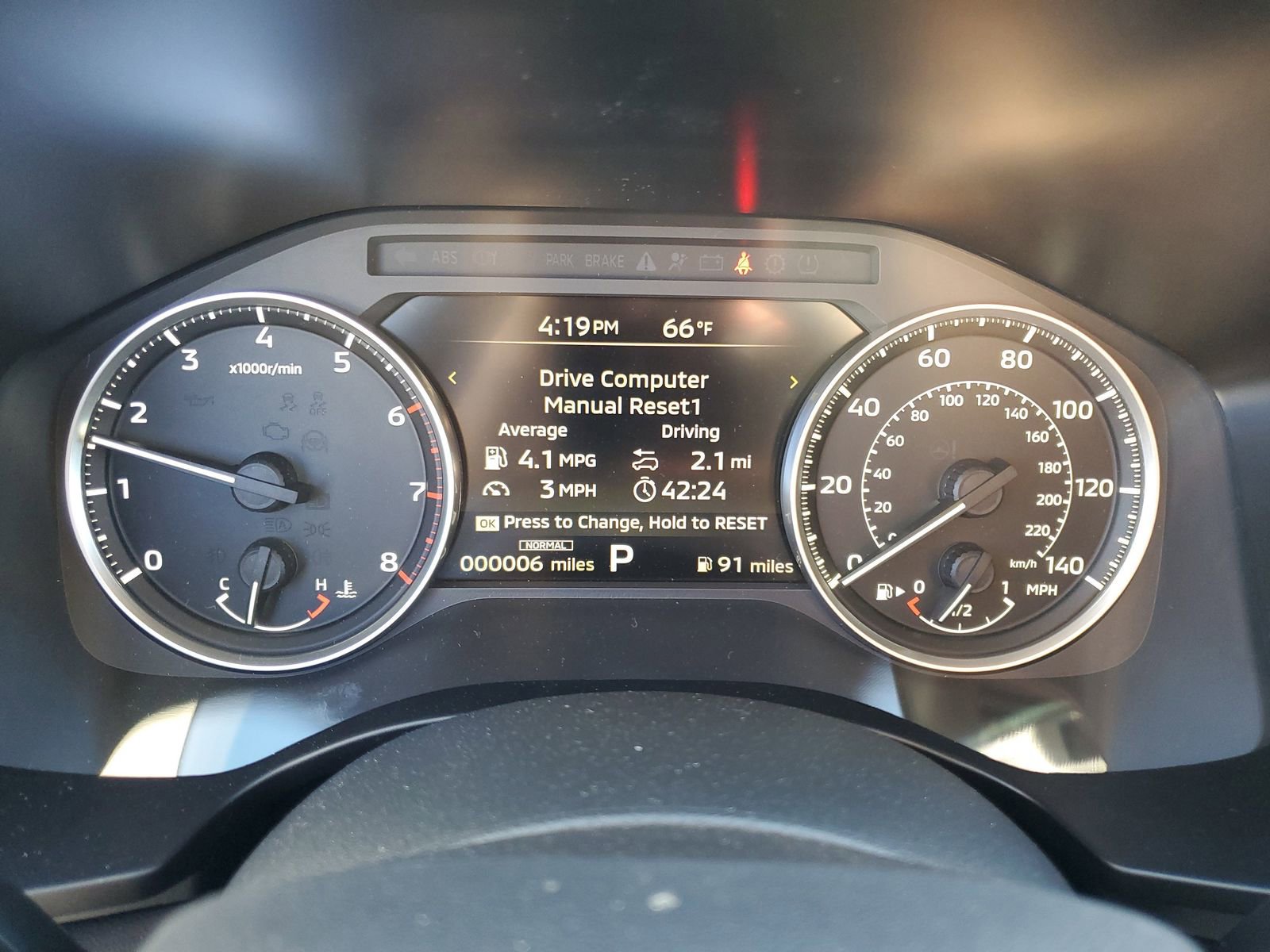 New 2026 Mitsubishi Outlander ES image 13