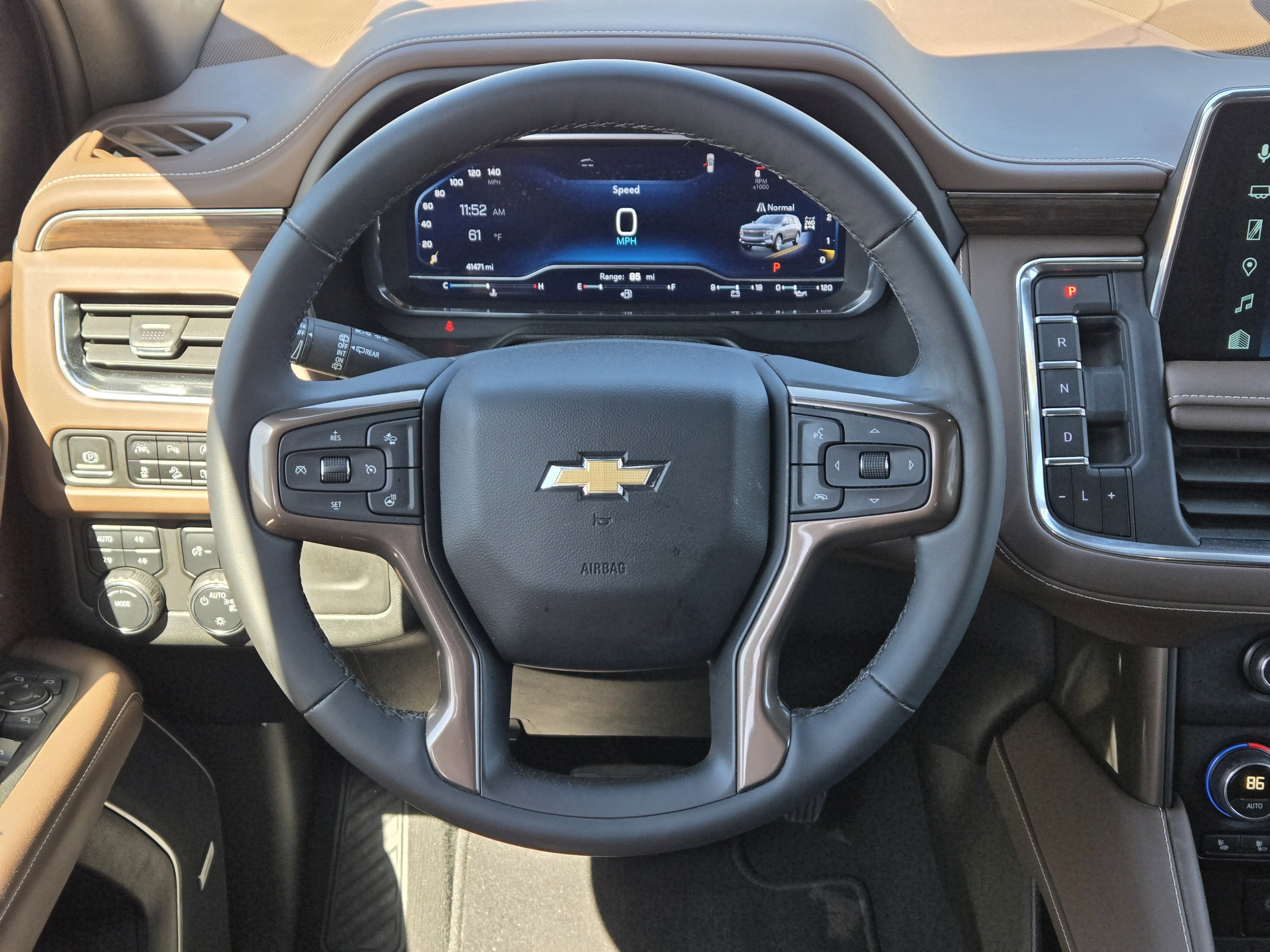 Used 2024 Chevrolet Tahoe High Country AWD/4WD image 21