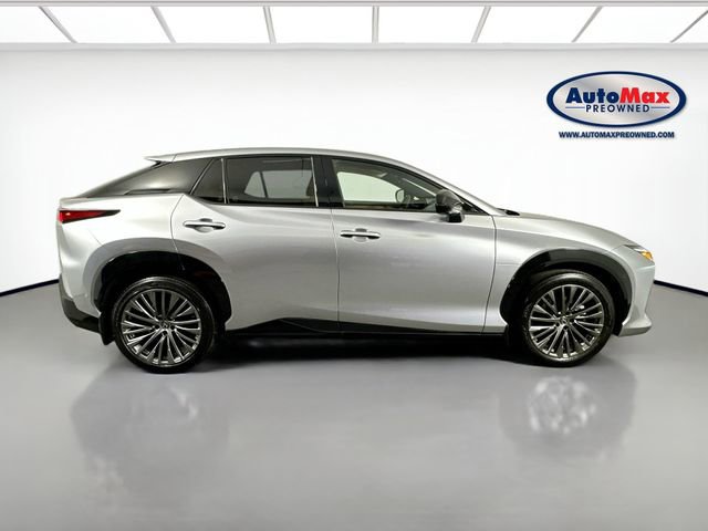 Used 2023 Lexus RZ 450e Premium w/ Accessory Package (2T) image 10