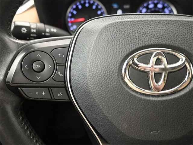 Used 2019 Toyota RAV4 XLE Premium image 29