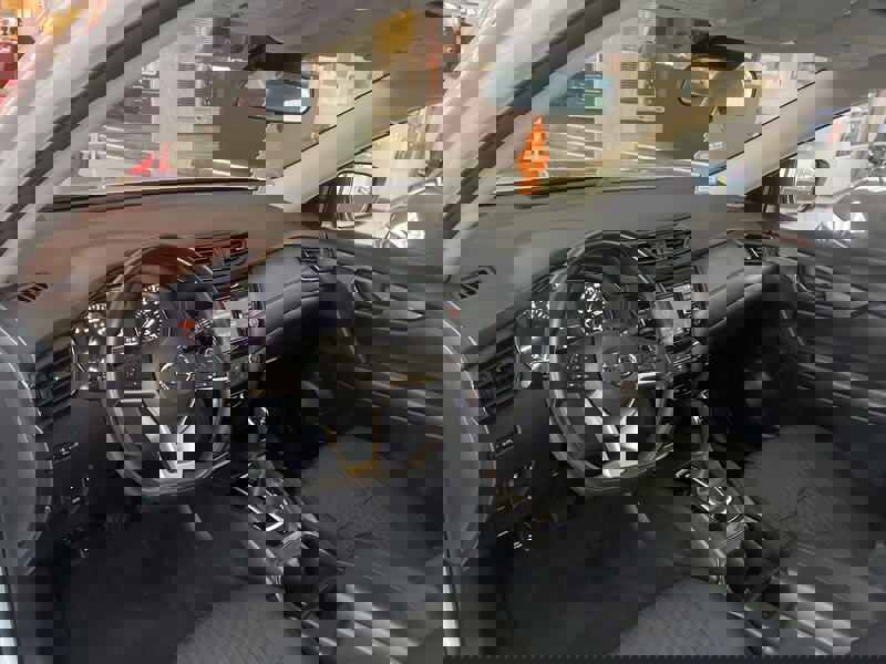 Used 2019 Nissan Rogue S image 11