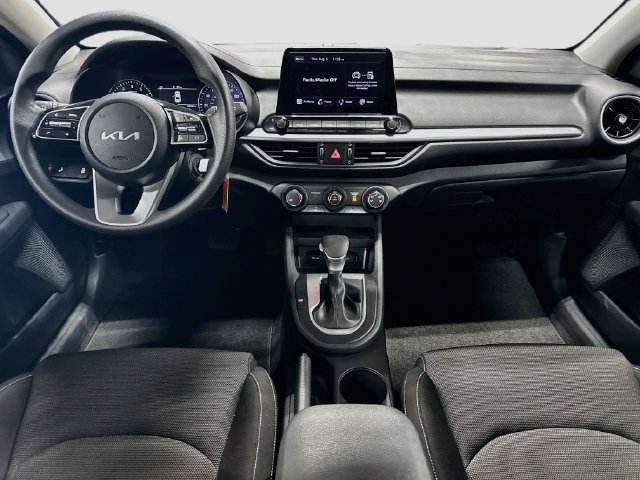 Certified 2024 Kia Forte LXS w/ LXS Technology Package FWD image 25