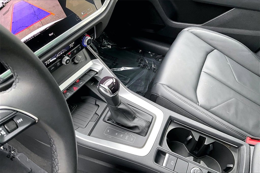 Used 2025 Audi Q3 2.0T Premium w/ Convenience Package image 18