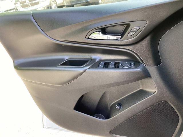 Used 2024 Chevrolet Equinox LT FWD image 19