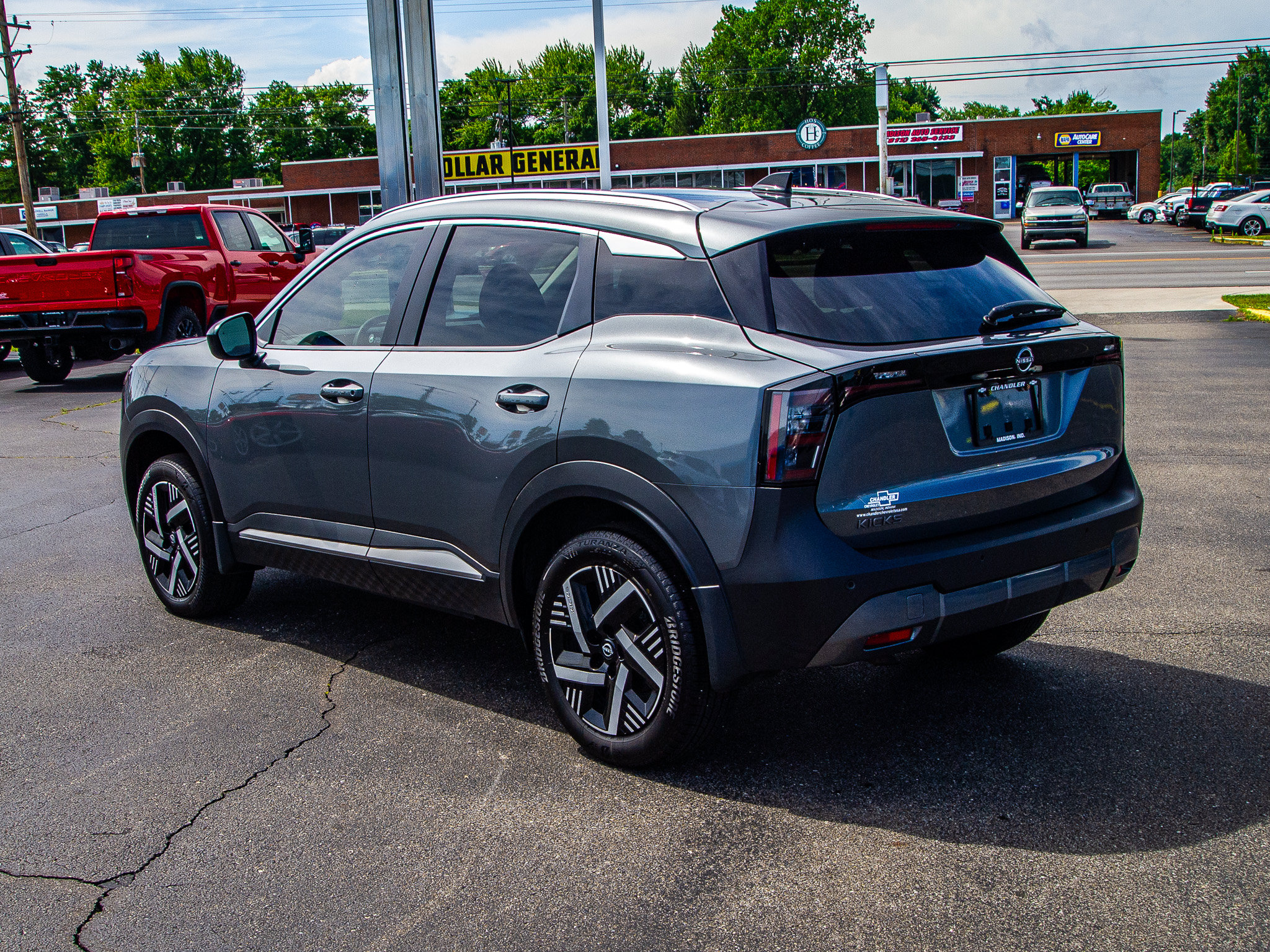 Used 2026 Nissan Kicks SV FWD image 5