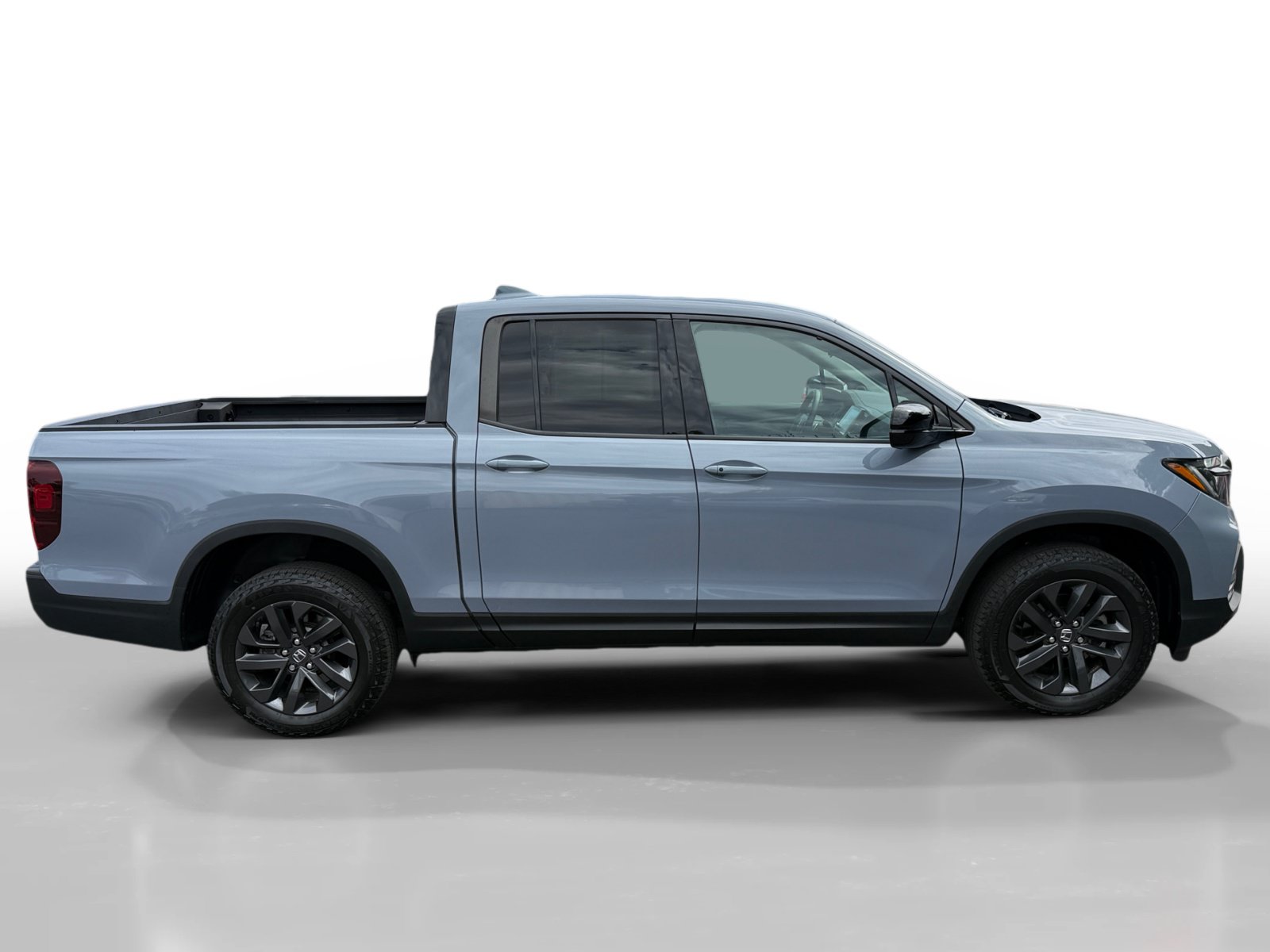 Used 2023 Honda Ridgeline Sport image 6