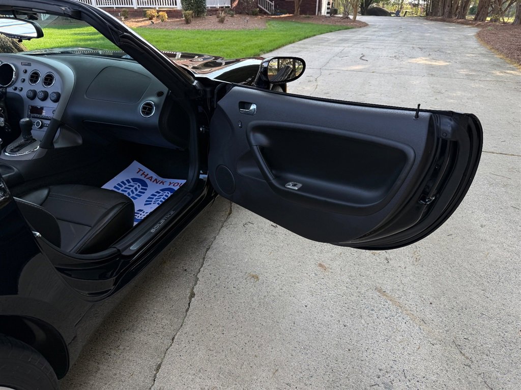 Used 2009 Pontiac Solstice GXP w/ Premium Package image 53