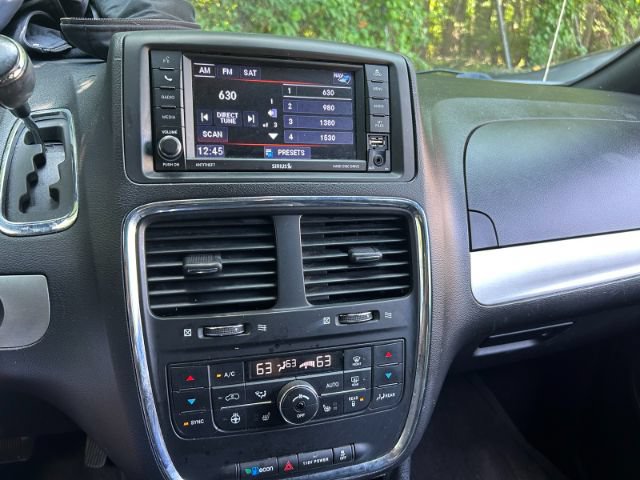 Used 2019 Dodge Grand Caravan GT FWD image 13