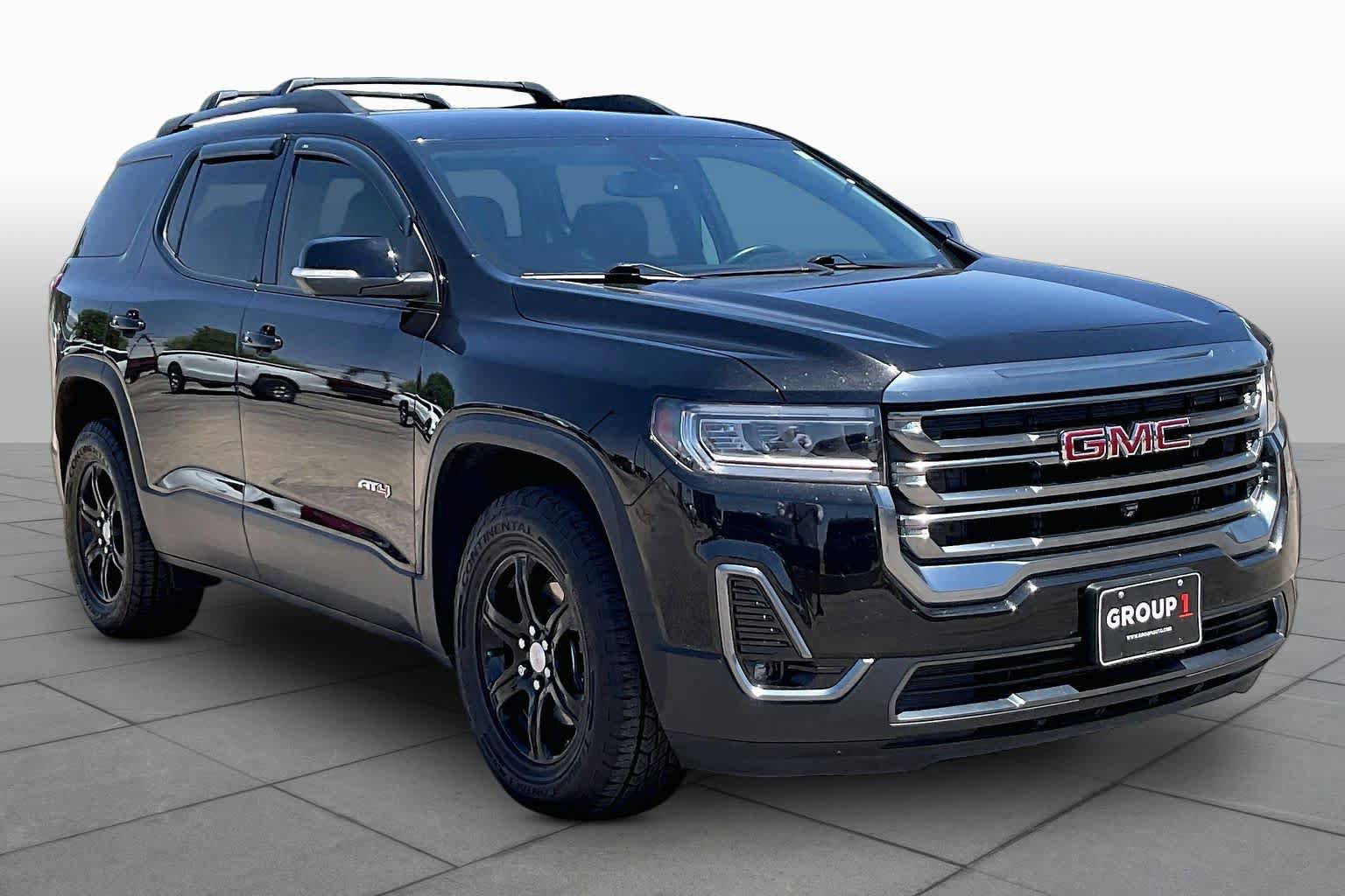 Used 2023 GMC Acadia AT4 w/ Technology Package AWD/4WD image 3