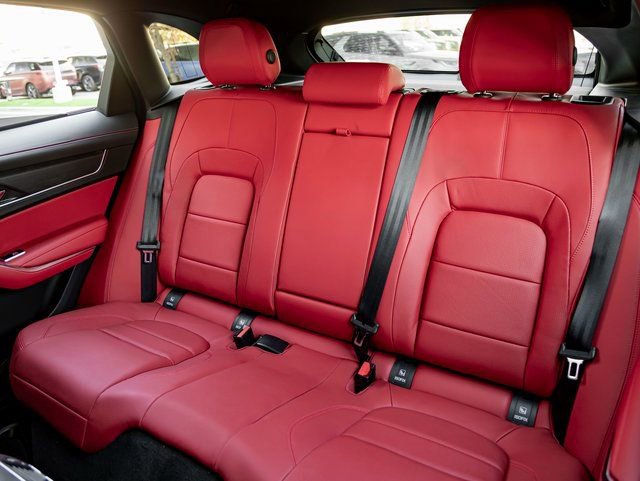 New 2026 Jaguar F-PACE R-Dynamic S image 21