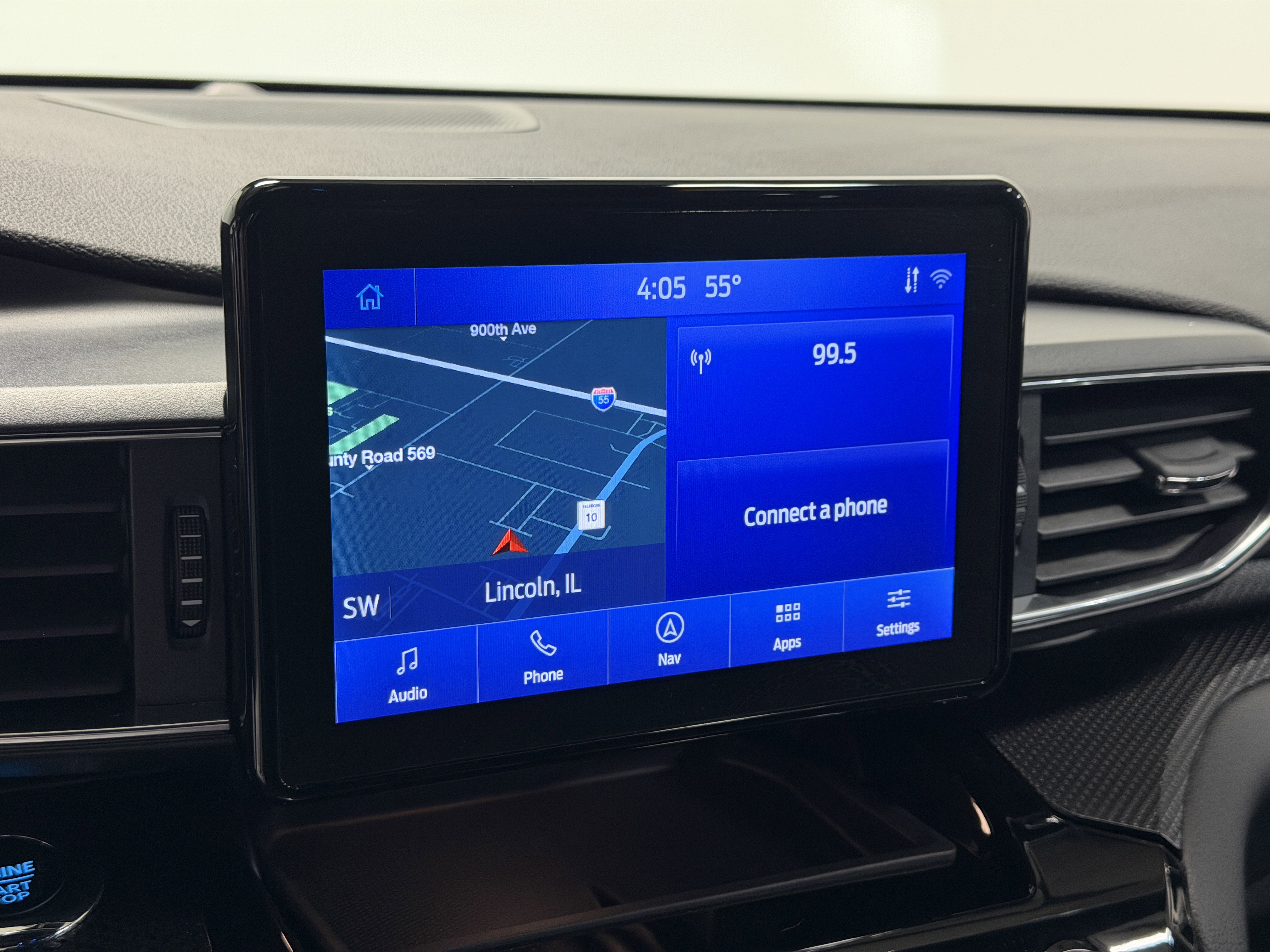 Used 2024 Ford Explorer ST-Line w/ Class IV Trailer Tow Package image 7