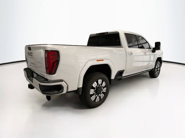 Used 2025 GMC Sierra 3500 Denali w/ Denali Reserve Package AWD/4WD image 7
