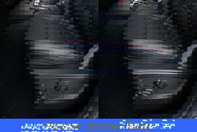 New 2026 Ford Escape ST-Line w/ Tech Pack #1 image 4