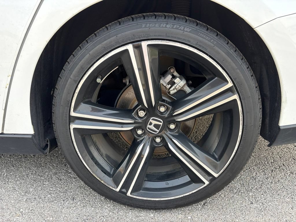 Used 2024 Honda Accord Sport image 6