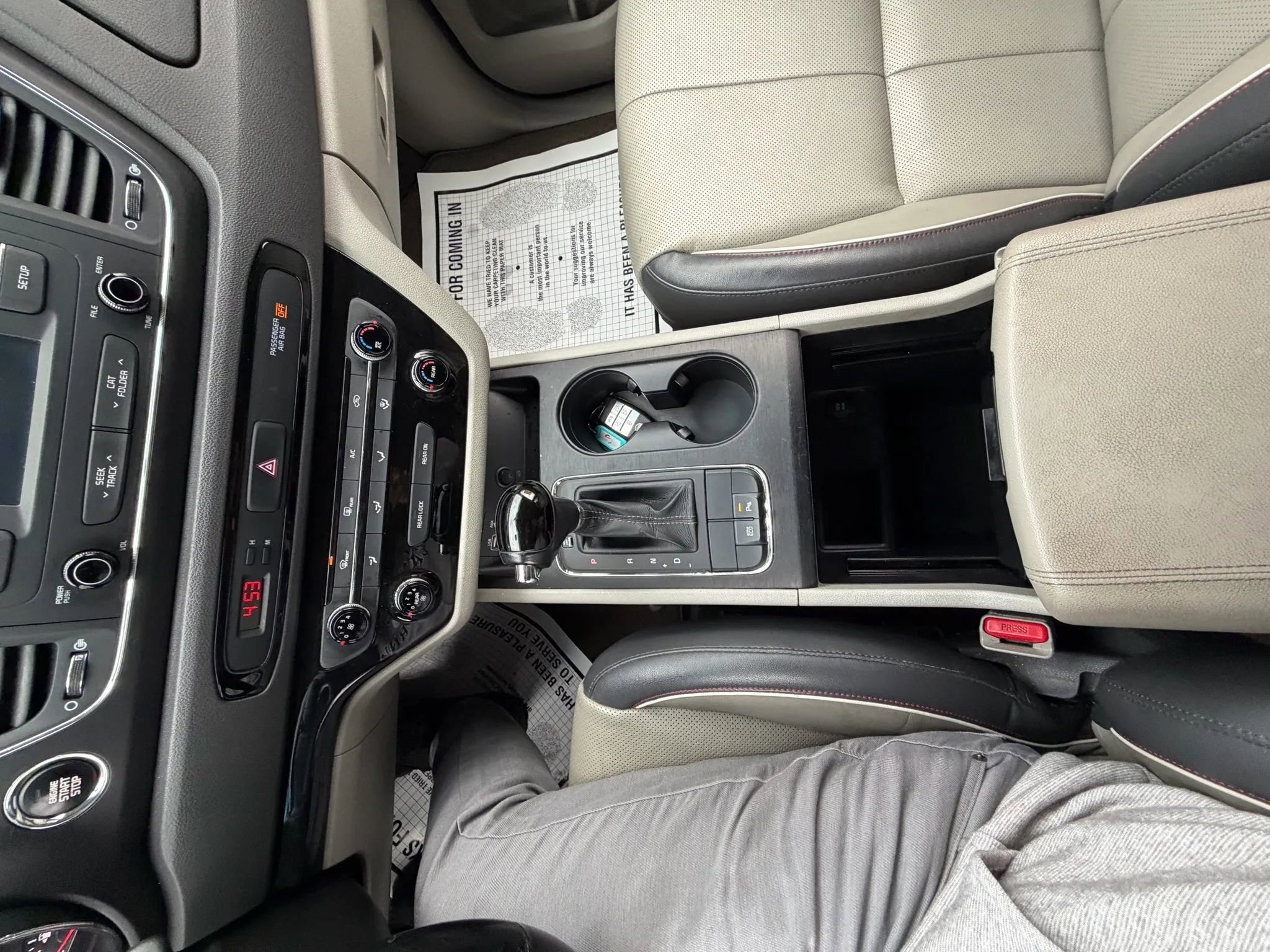 Used 2016 Kia Sedona LX w/ LX Essentials Premium Package image 25