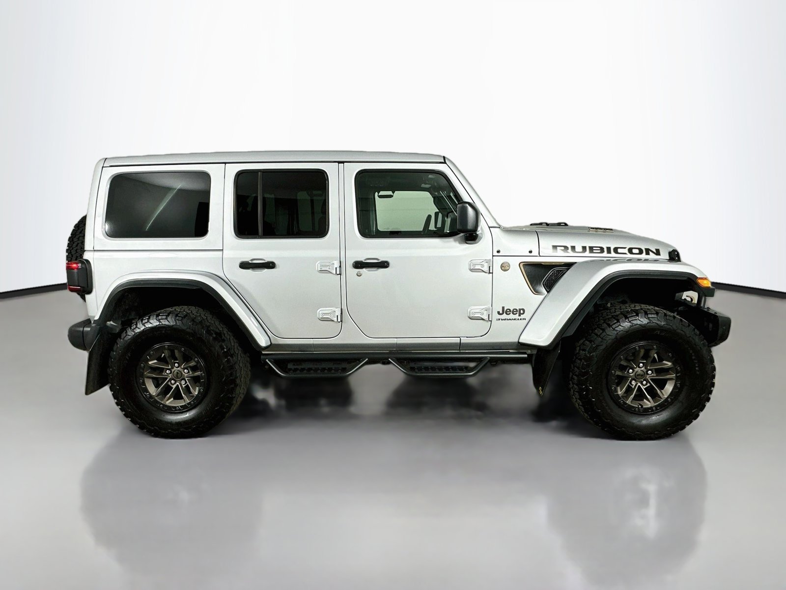 Used 2024 Jeep Wrangler Unlimited Rubicon 392 AWD/4WD image 4