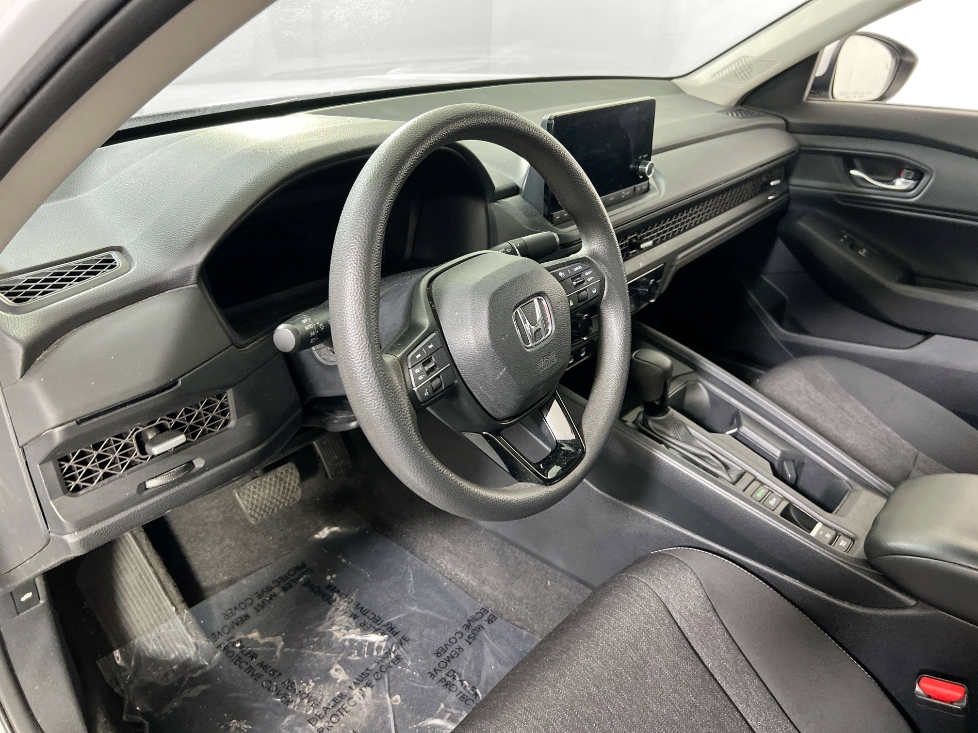 Used 2023 Honda Accord EX image 9