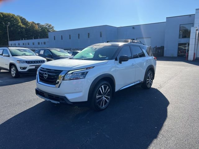 Used 2023 Nissan Pathfinder Platinum w/ Cargo Package