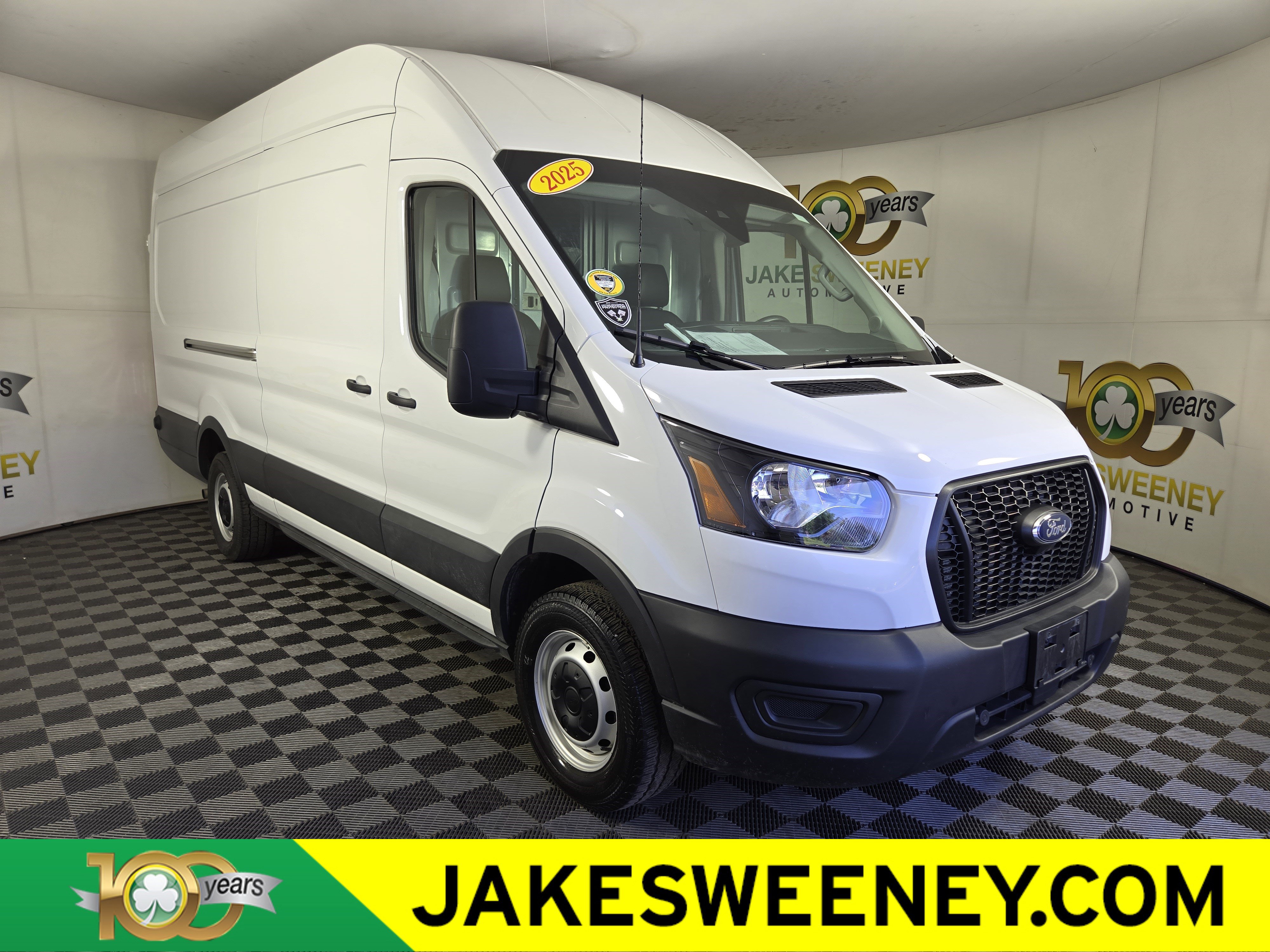 Used 2025 Ford Transit 250 148 High Roof Extended w/ Load Area Protection Package RWD image 1