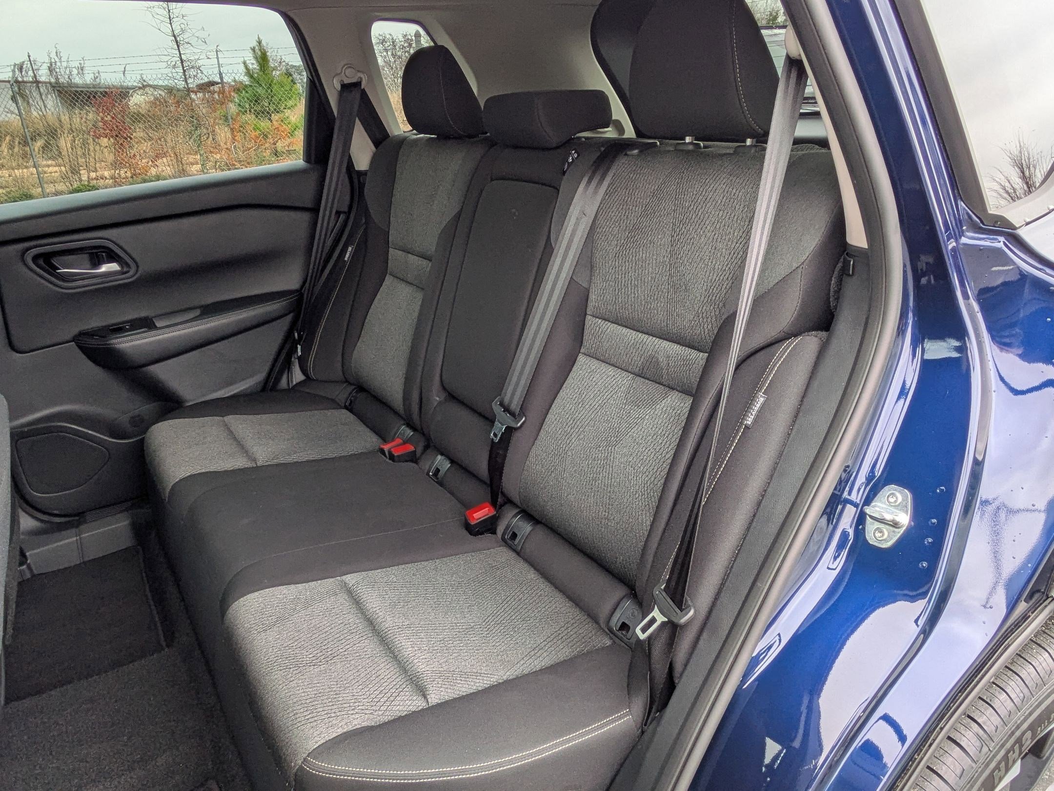 Certified 2024 Nissan Rogue SV image 26