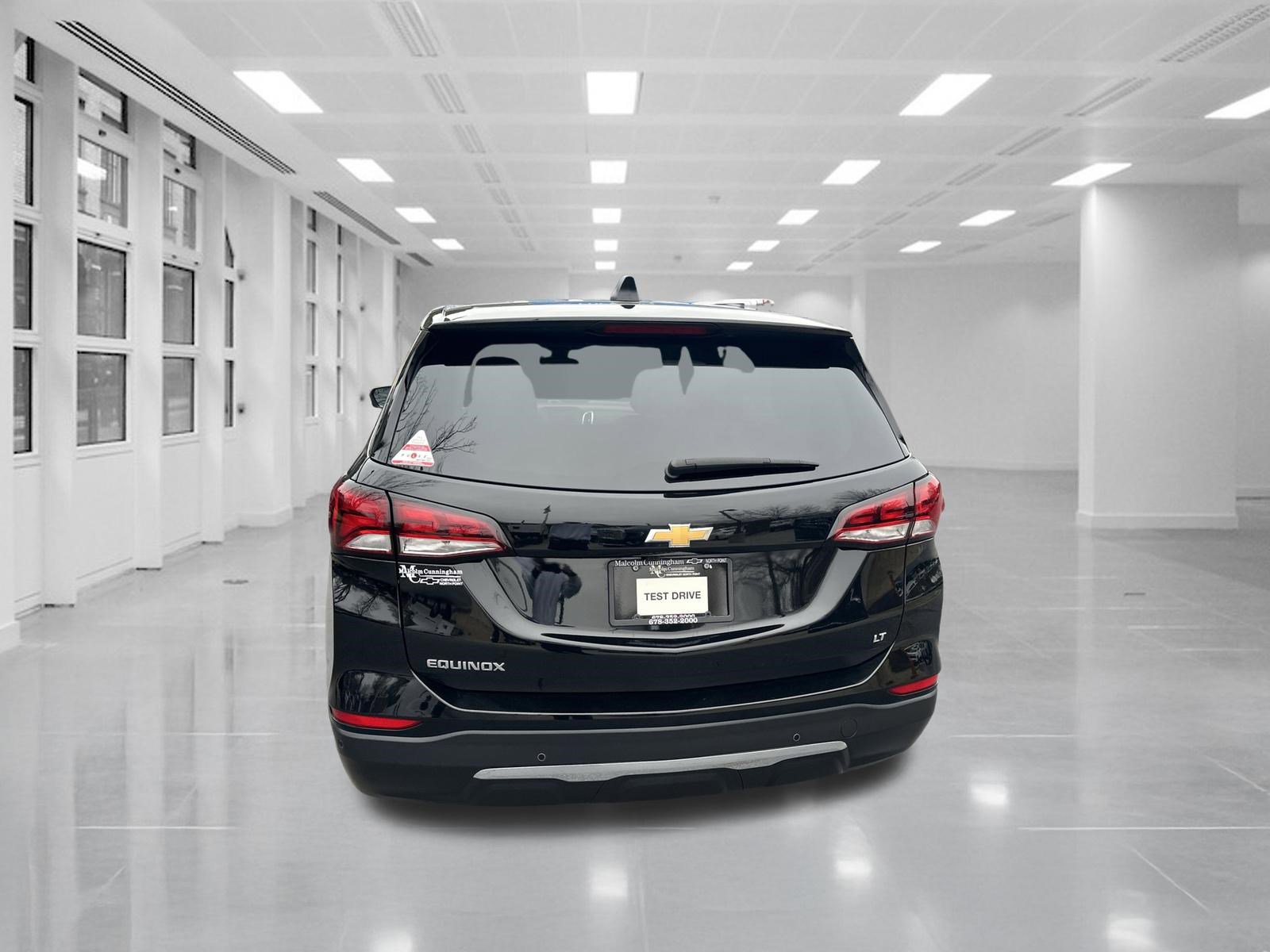 Certified 2024 Chevrolet Equinox LT w/ LPO, Floor Liner Package image 6