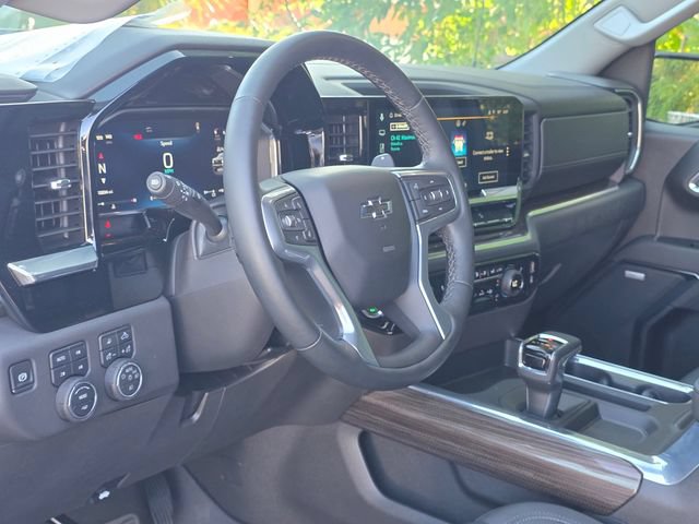 Certified 2026 Chevrolet Silverado 1500 LT Trail Boss w/ LT Trail Boss Premium Package AWD/4WD image 9