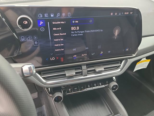 New 2026 Chevrolet Equinox EV LT image 30