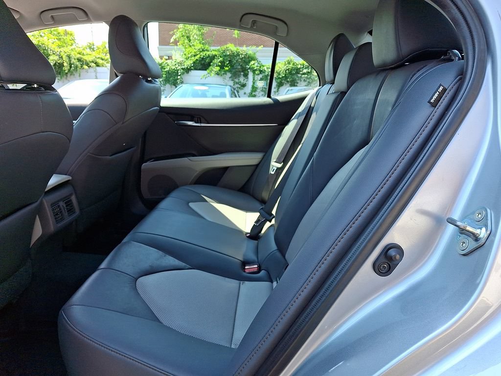 Certified 2020 Toyota Camry XLE AWD/4WD image 10