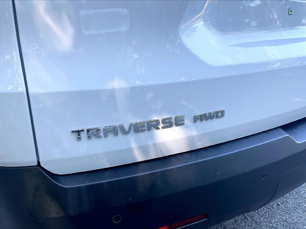Used 2022 Chevrolet Traverse LT AWD/4WD image 29