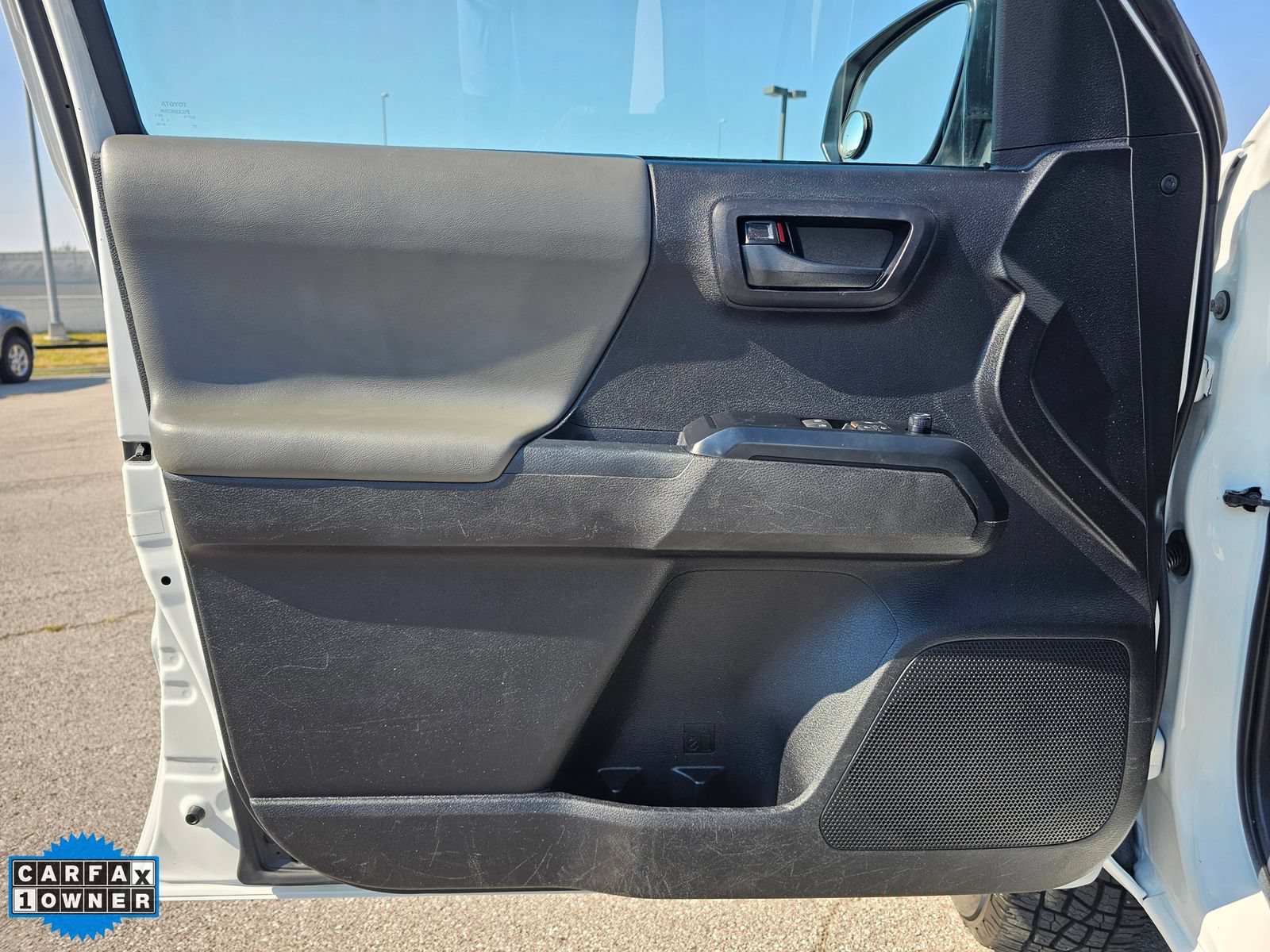 Used 2023 Toyota Tacoma SR RWD image 12