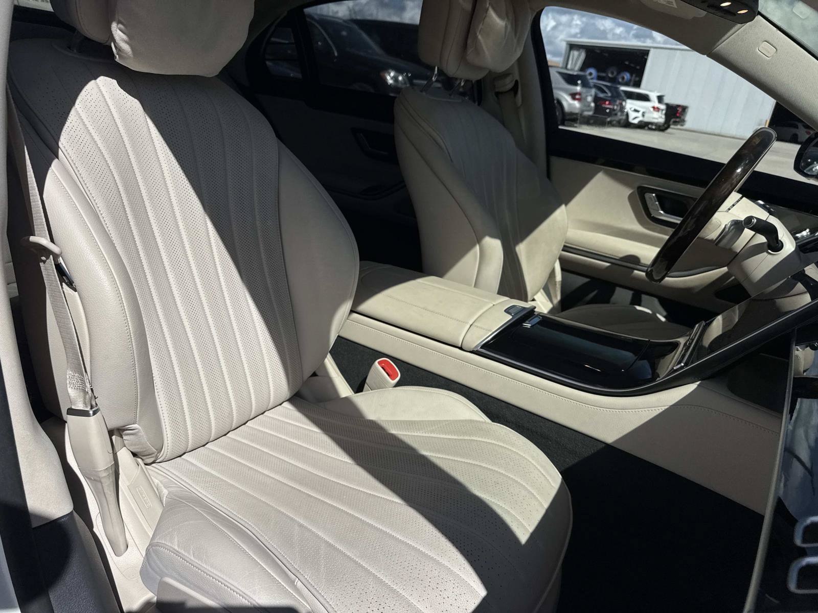 Used 2022 Mercedes-Benz S 500 4MATIC image 14