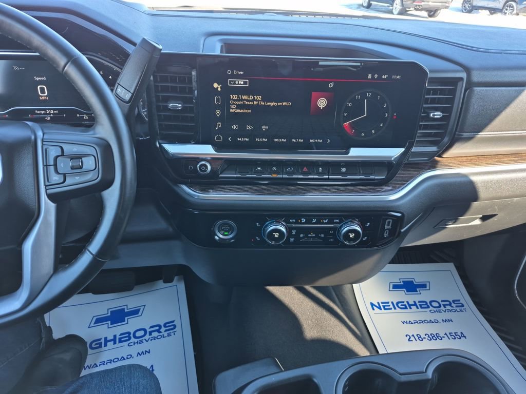 Used 2024 GMC Sierra 1500 SLE image 17