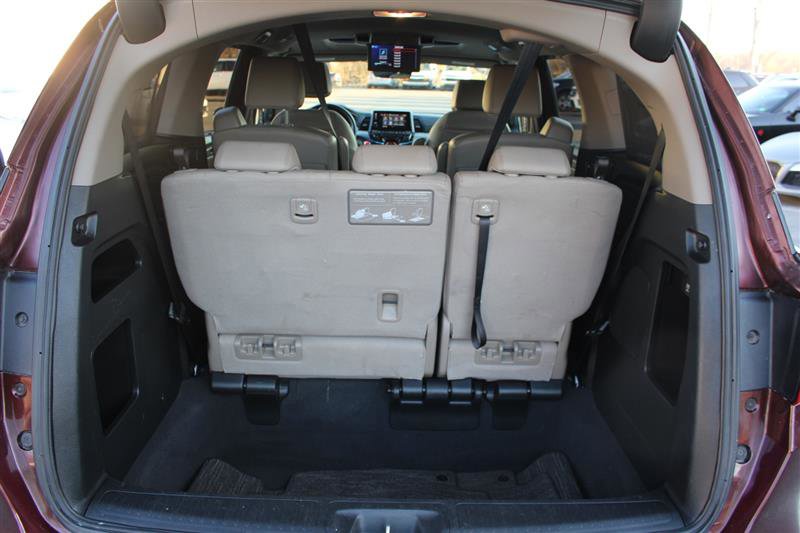 Used 2021 Honda Odyssey Touring image 23