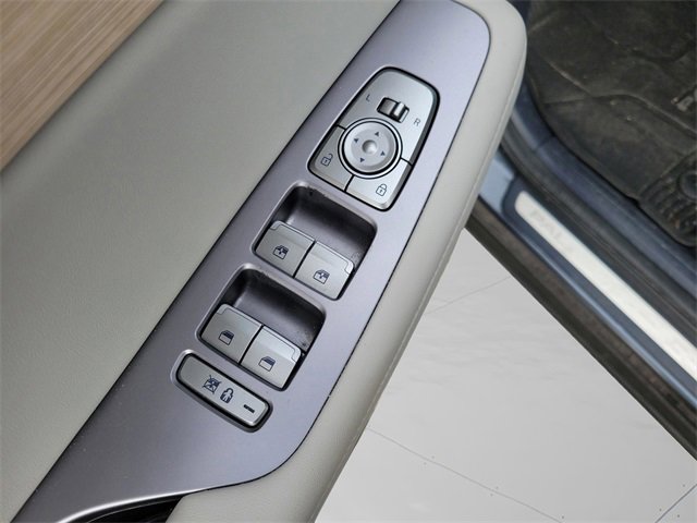 Used 2024 Hyundai Palisade Limited image 14