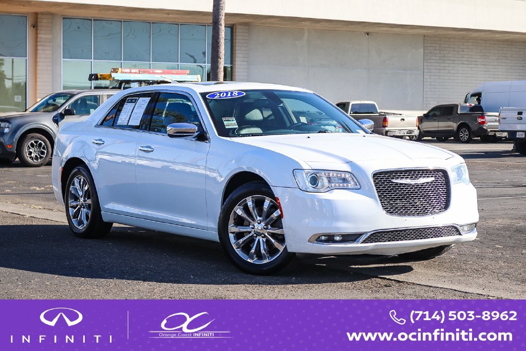 Used 2018 Chrysler 300 Limited AWD/4WD image 1
