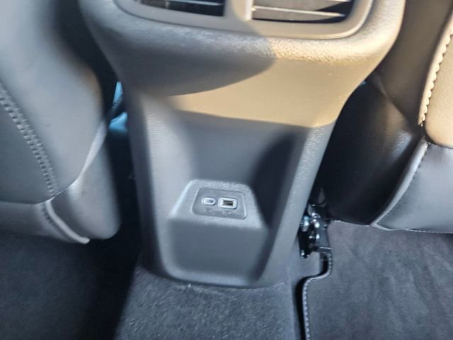 Used 2023 Buick Envision Preferred AWD/4WD image 19