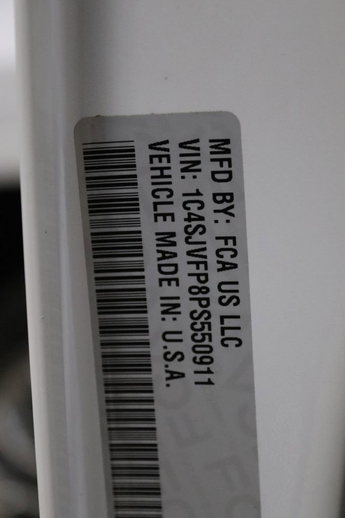 Used 2023 Jeep Grand Wagoneer Series II w/ Premium Group II image 37