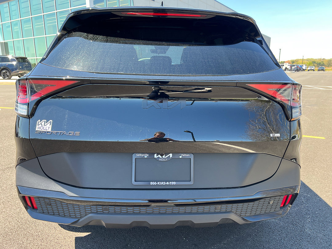 Used 2025 Kia Sportage X-Line w/ Premium Package AWD/4WD image 4