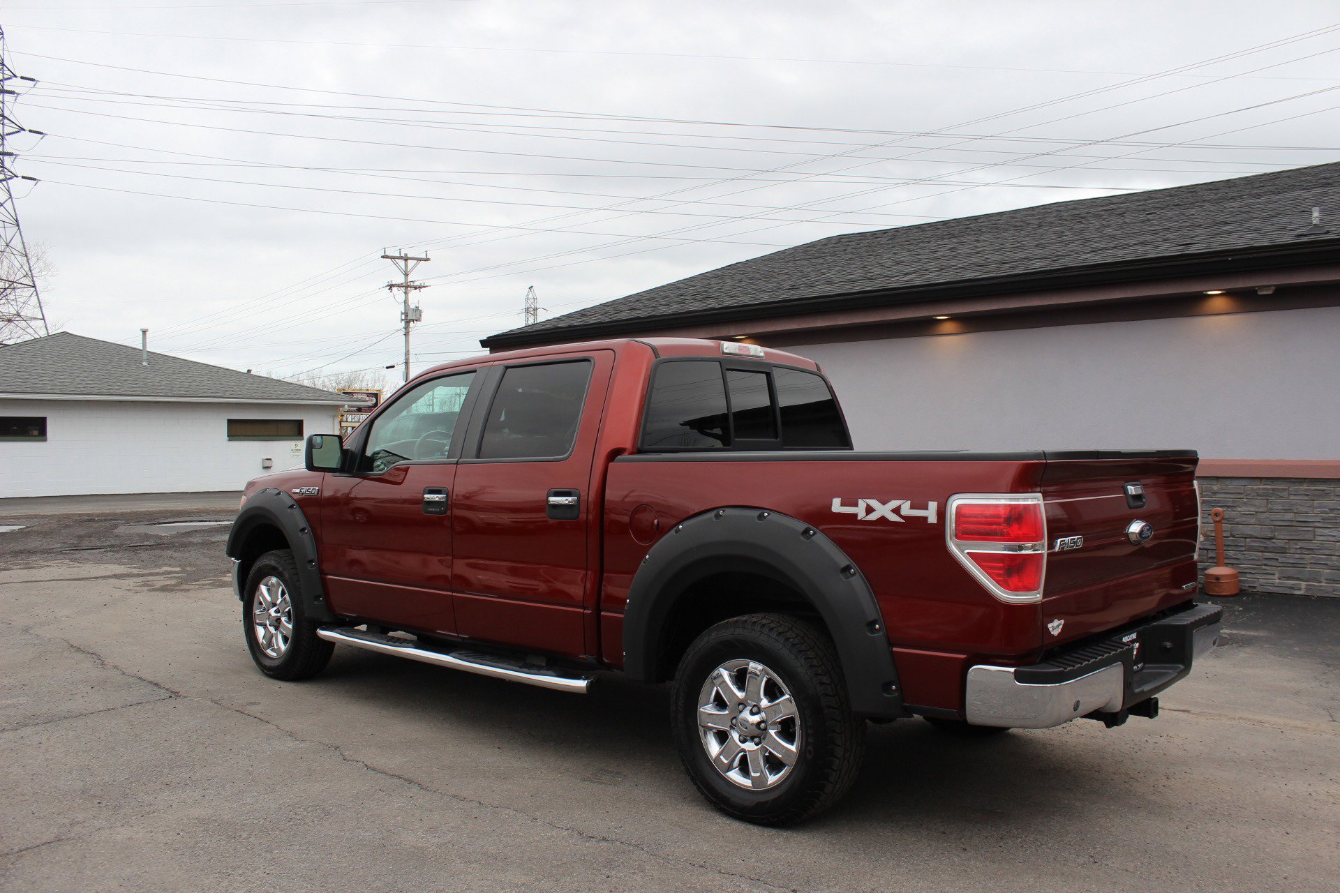 Used 2014 Ford F150 XLT w/ Equipment Group 302A Luxury image 9