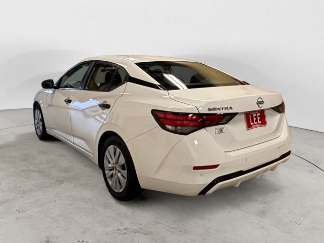 Certified 2024 Nissan Sentra S FWD image 3