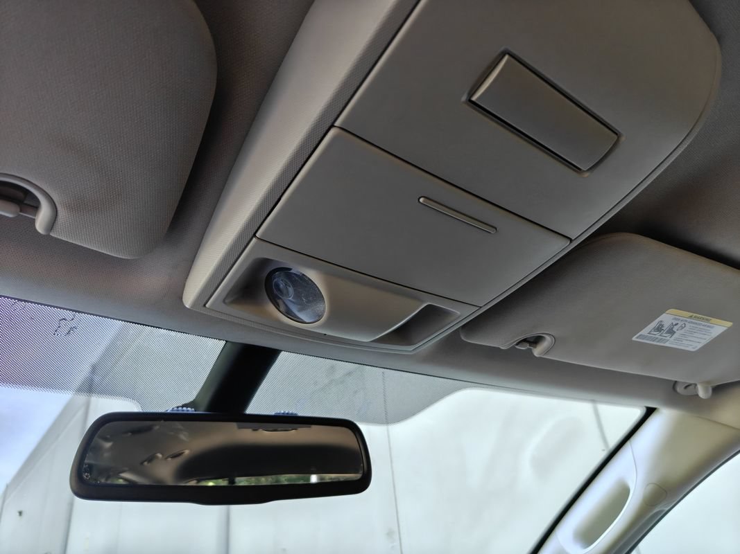 Used 2019 Dodge Grand Caravan SE w/ UConnect Hands-Free Group FWD image 23