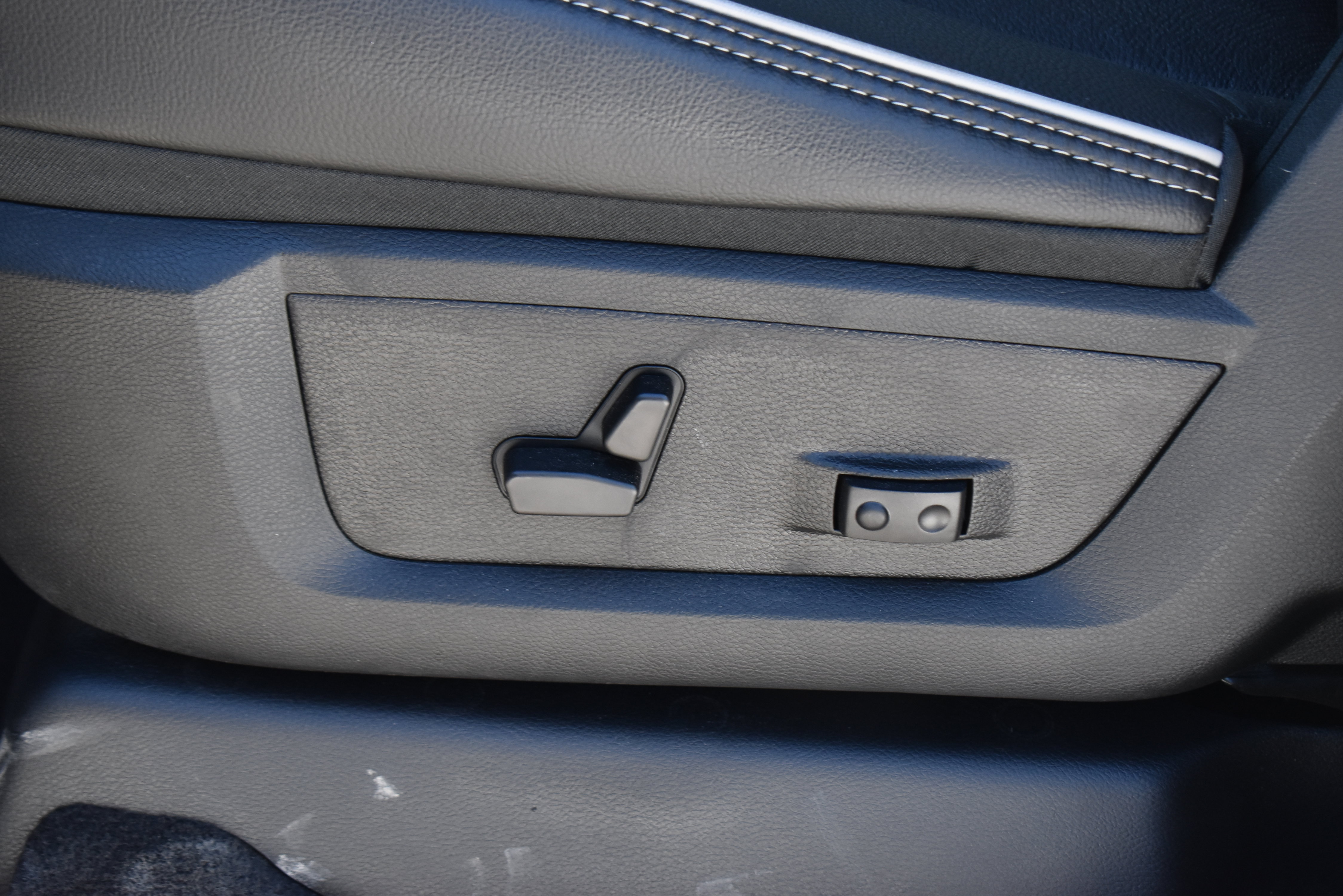 New 2026 RAM 3500 Laramie w/ Night Edition image 17