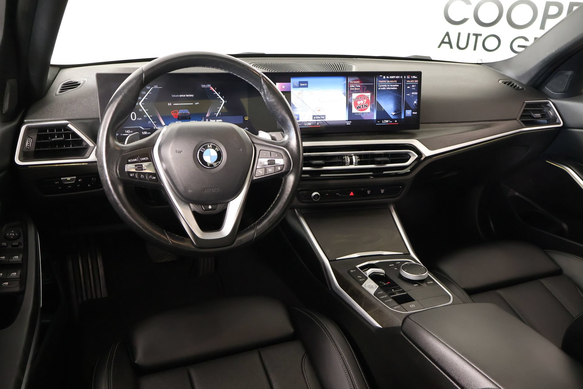 Used 2023 BMW 330i xDrive Sedan AWD/4WD image 2