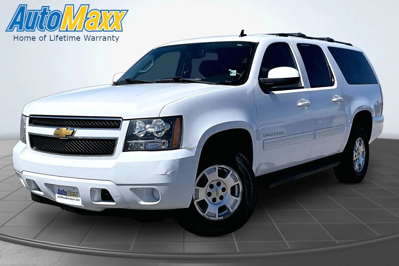 Used 2014 Chevrolet Suburban LS AWD/4WD image 1