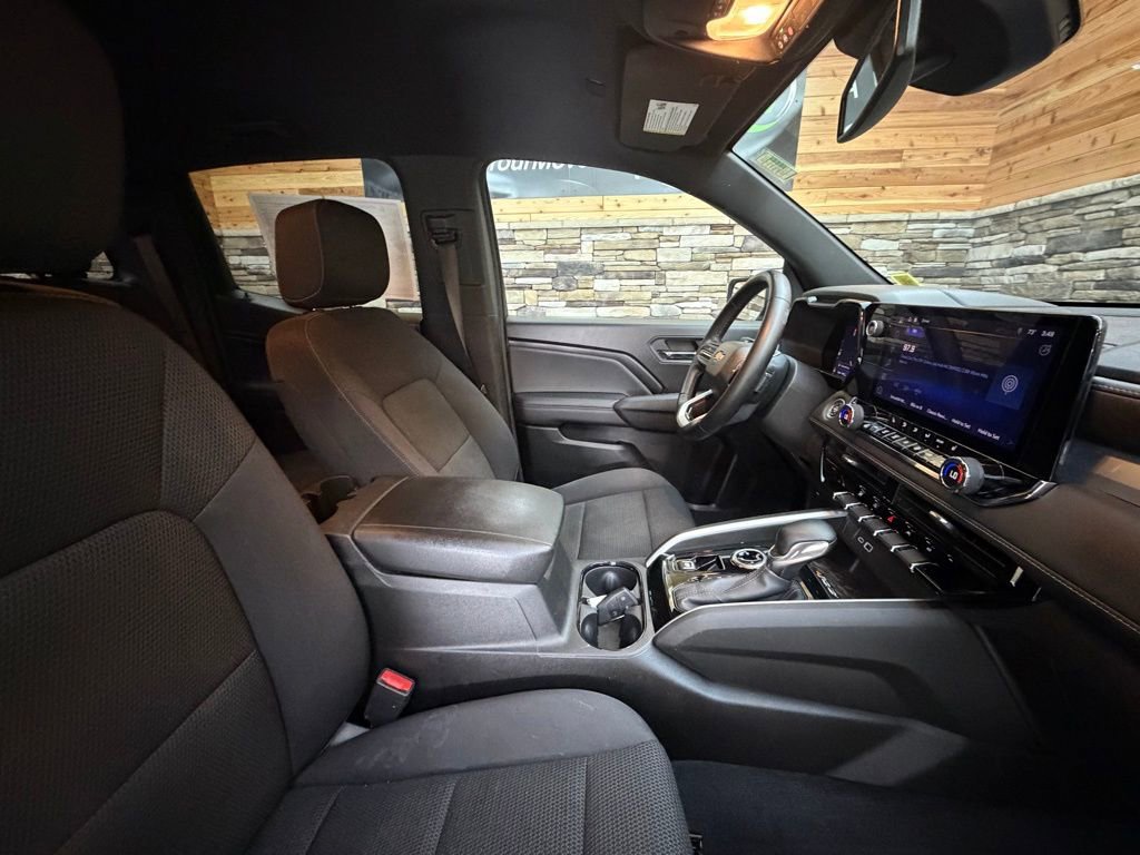Used 2023 Chevrolet Colorado LT w/ LT Convenience Package II image 14