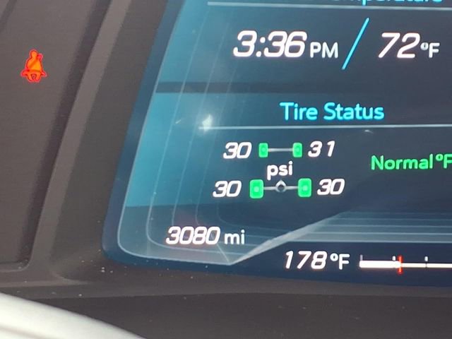 Used 2025 Chevrolet Corvette Stingray Premium Conv w/ Z51 Performance Package image 13