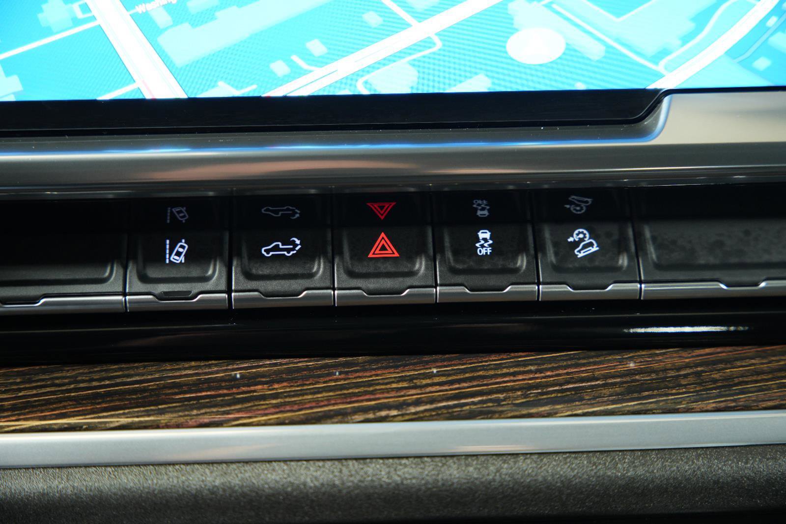 Used 2025 GMC Sierra 2500 SLE w/ SLE Value Package; image 33