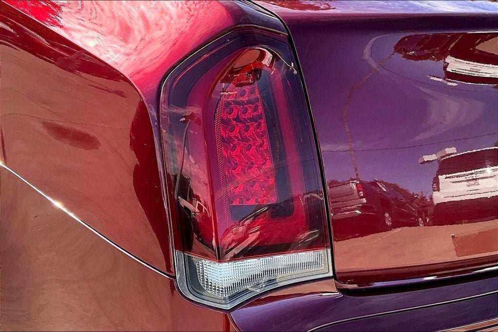 Used 2019 Chrysler 300 Touring w/ Sport Appearance Package RWD image 28