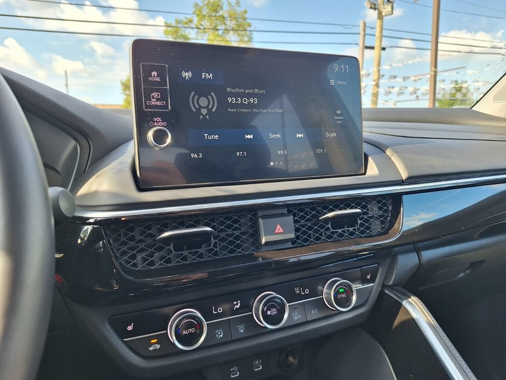 Certified 2025 Acura ADX AWD image 15